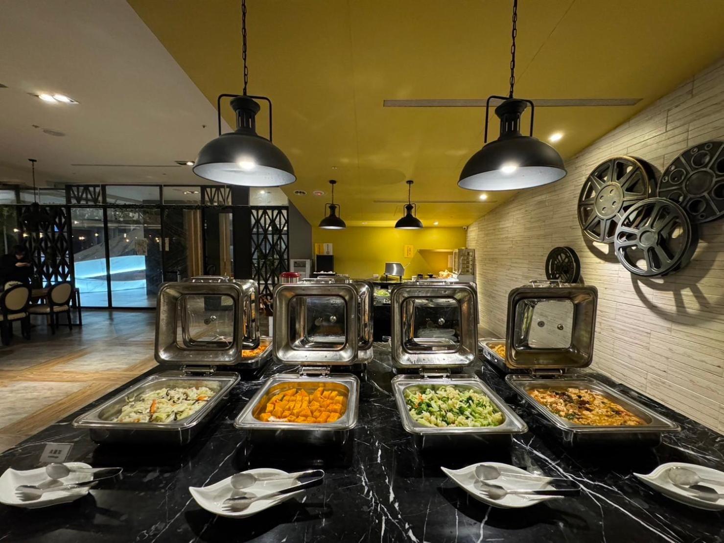 טאיצ'ונג Ningcui Business Hotel מראה חיצוני תמונה