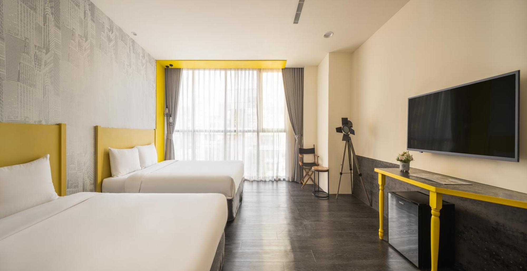 טאיצ'ונג Ningcui Business Hotel מראה חיצוני תמונה