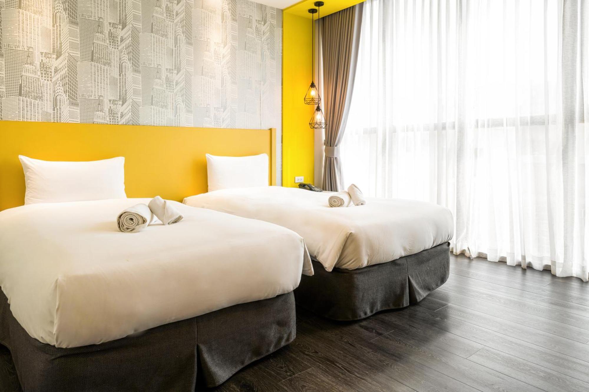 טאיצ'ונג Ningcui Business Hotel מראה חיצוני תמונה